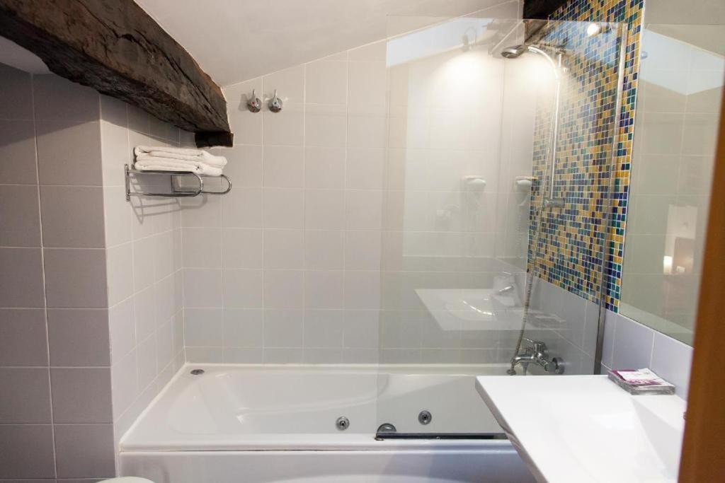 Posada La Giraldilla Liérganes Habitación foto